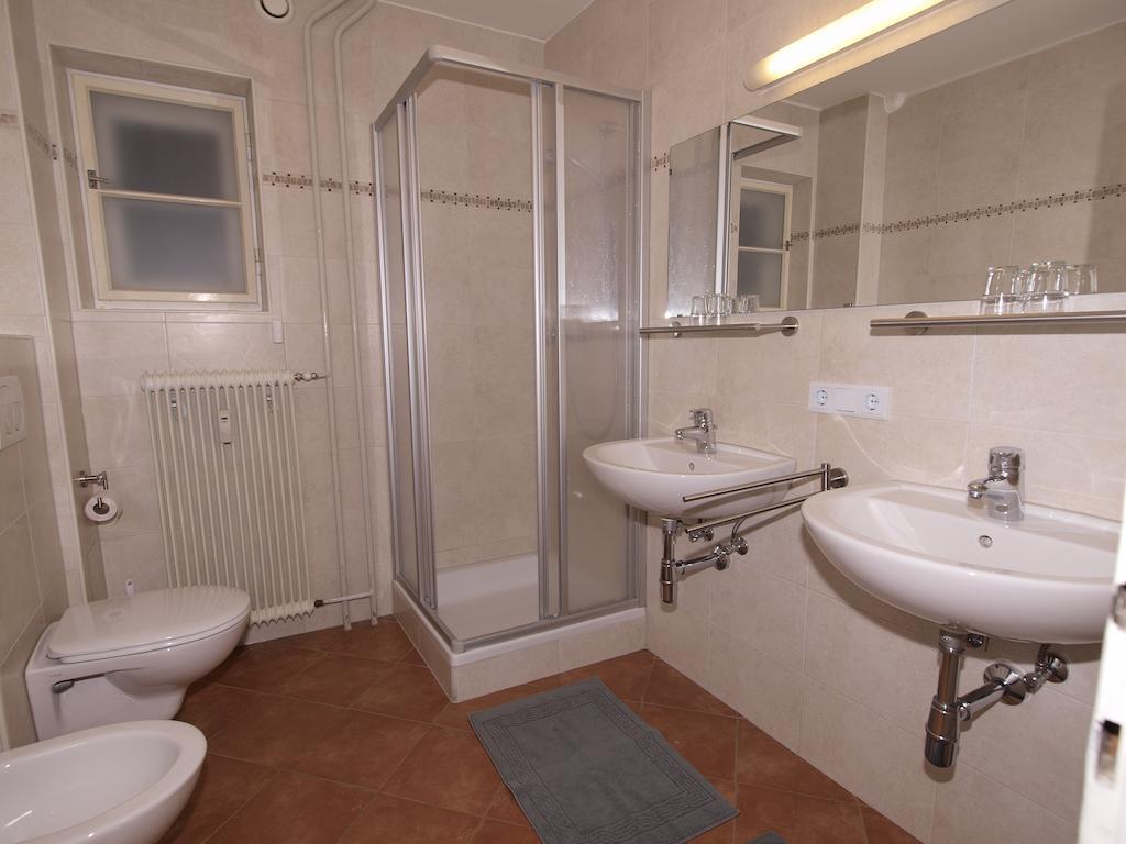 Ferienwohnung Haus Francazi Sillian Zimmer foto